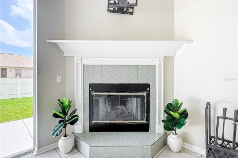 Casa en alquiler en Winter Haven, Florida, 4 dormitorios, 189.33 m2 № 1782989 - foto 23