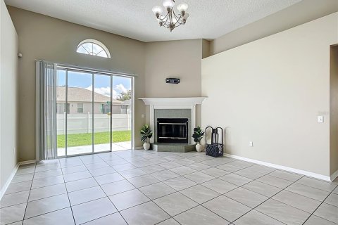 Casa en alquiler en Winter Haven, Florida, 4 dormitorios, 189.33 m2 № 1782989 - foto 2