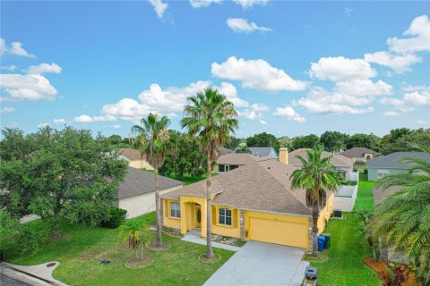Casa en alquiler en Winter Haven, Florida, 4 dormitorios, 189.33 m2 № 1782989 - foto 4