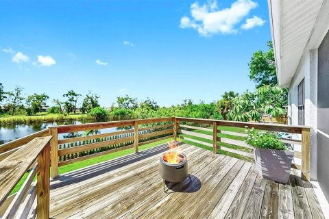Casa en alquiler en Apollo Beach, Florida, 4 dormitorios, 201.88 m2 № 1886000 - foto 19