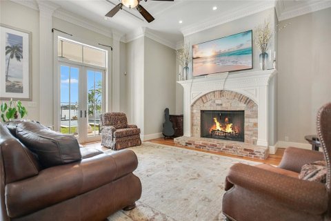 House in Maitland, Florida 6 bedrooms, 572.56 sq.m. № 1885199 - photo 21