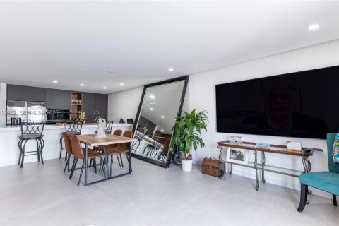 Купить кондоминиум в Норт-Майами-Бич, Флорида 1 спальня, 69.68м2, № 1996556 - фото 8