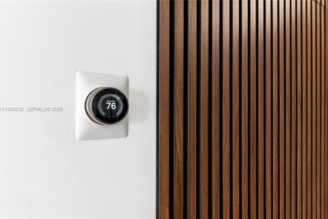 Купить кондоминиум в Норт-Майами-Бич, Флорида 1 спальня, 69.68м2, № 1996556 - фото 18