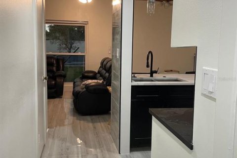Casa en venta en Winter Park, Florida, 4 dormitorios, 115.2 m2 № 2210745 - foto 19