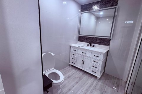 Casa en venta en Winter Park, Florida, 4 dormitorios, 115.2 m2 № 2210745 - foto 21
