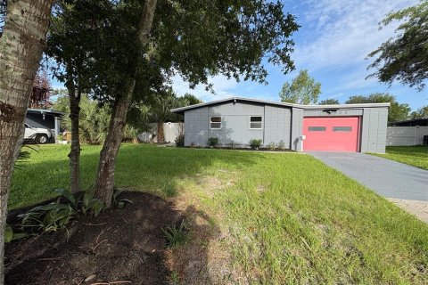 Casa en venta en Winter Park, Florida, 4 dormitorios, 115.2 m2 № 2210745 - foto 2