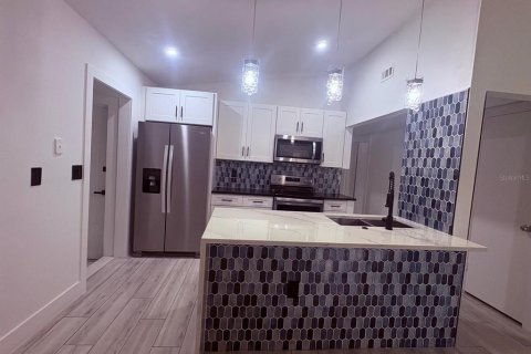 Casa en venta en Winter Park, Florida, 4 dormitorios, 115.2 m2 № 2210745 - foto 18