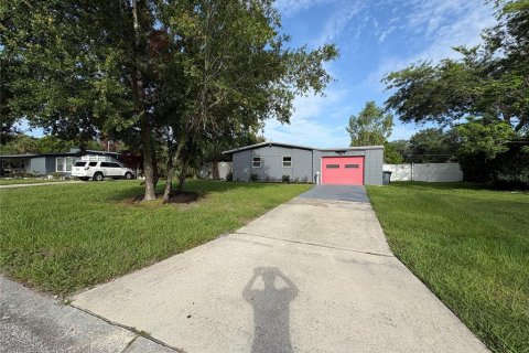 Casa en venta en Winter Park, Florida, 4 dormitorios, 115.2 m2 № 2210745 - foto 3