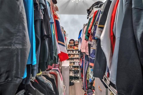 Touwnhouse à vendre à Tamarac, Floride: 2 chambres, 110.93 m2 № 1995934 - photo 14