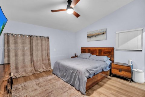 Touwnhouse à vendre à Tamarac, Floride: 2 chambres, 110.93 m2 № 1995934 - photo 11