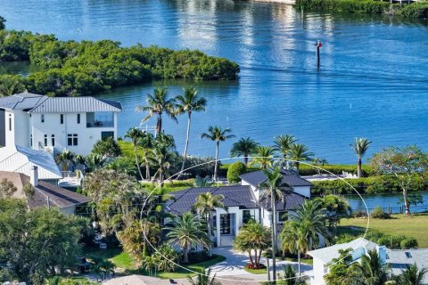 Casa en venta en Sarasota, Florida, 4 dormitorios, 461.17 m2 № 2284471 - foto 2
