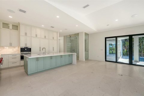 Casa en venta en Sarasota, Florida, 4 dormitorios, 461.17 m2 № 2284471 - foto 23