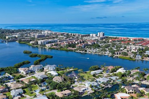 Casa en venta en Sarasota, Florida, 4 dormitorios, 461.17 m2 № 2284471 - foto 3