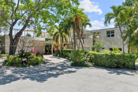 Villa ou maison à vendre à Fort Lauderdale, Floride: 7 chambres, 580.64 m2 № 1937655 - photo 6