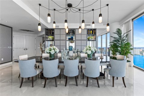 Condo in Sunny Isles Beach, Florida, 6 bedrooms  № 1830183 - photo 5