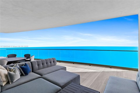 Condo in Sunny Isles Beach, Florida, 6 bedrooms  № 1830183 - photo 22