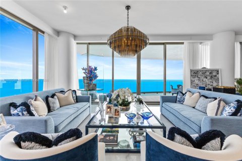 Condo in Sunny Isles Beach, Florida, 6 bedrooms  № 1830183 - photo 6