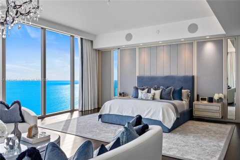 Condo in Sunny Isles Beach, Florida, 6 bedrooms  № 1830183 - photo 13