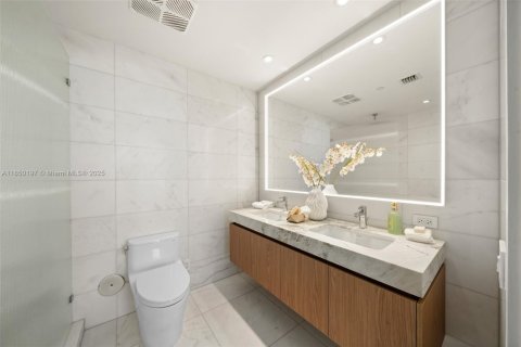 Купить кондоминиум в Майами-Бич, Флорида 2 спальни, № 1962263 - фото 15