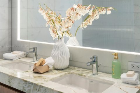 Купить кондоминиум в Майами-Бич, Флорида 2 спальни, № 1962263 - фото 16