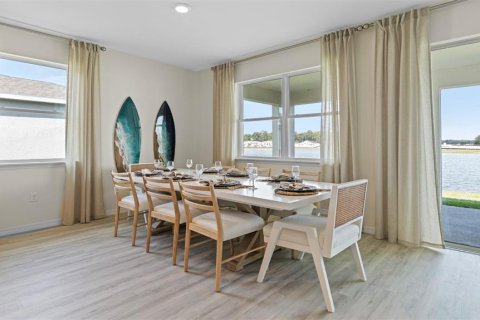 House in Ormond Beach, Florida 4 bedrooms, 188.96 sq.m. № 2393980 - photo 6