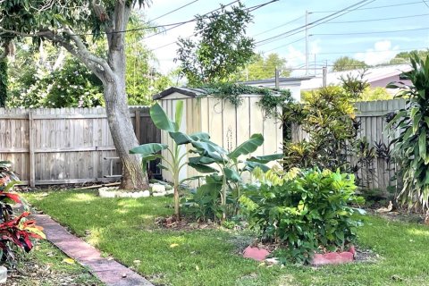 Casa en venta en Saint Petersburg, Florida, 3 dormitorios, 158.58 m2 № 2344823 - foto 18