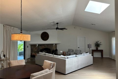Casa en venta en New Port Richey, Florida, 3 dormitorios, 175.12 m2 № 2225719 - foto 9
