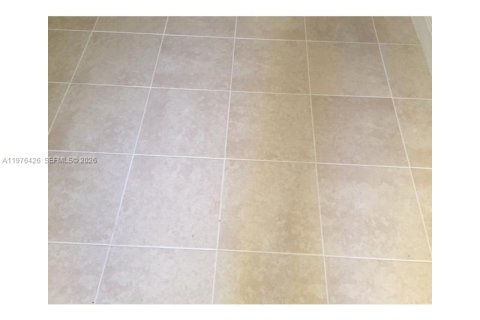 Condo in Boynton Beach, Florida, 2 bedrooms  № 2042866 - photo 10