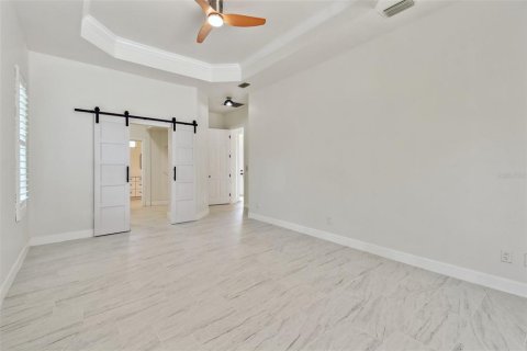 Casa en venta en Port Charlotte, Florida, 4 dormitorios, 243.22 m2 № 1840371 - foto 21