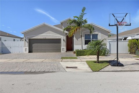 Casa en venta en Homestead, Florida, 4 dormitorios, 167.13 m2 № 2390307 - foto 2