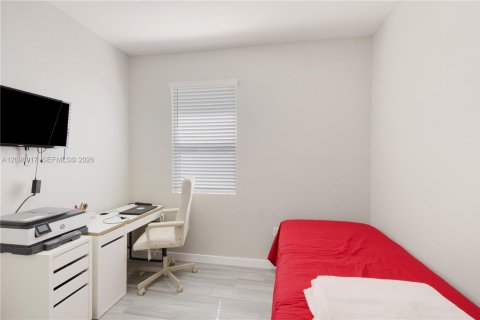 Casa en venta en Homestead, Florida, 4 dormitorios, 167.13 m2 № 2390307 - foto 26