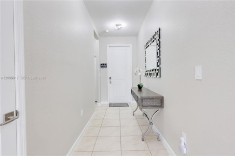 Casa en venta en Homestead, Florida, 4 dormitorios, 167.13 m2 № 2390307 - foto 4