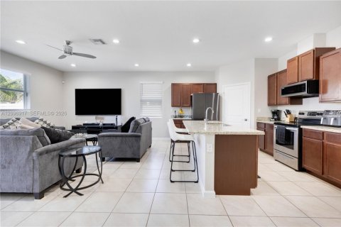 Casa en venta en Homestead, Florida, 4 dormitorios, 167.13 m2 № 2390307 - foto 19