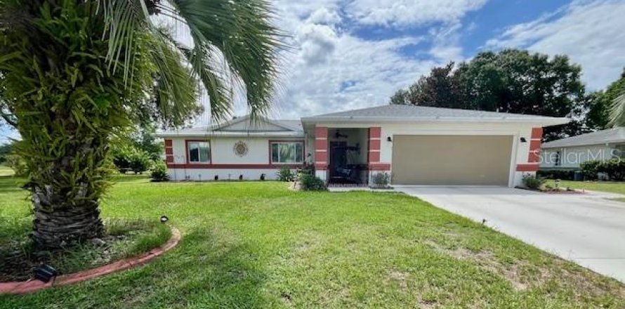 Casa en Ocala, Florida 3 dormitorios, 127.37 m2 № 1789973