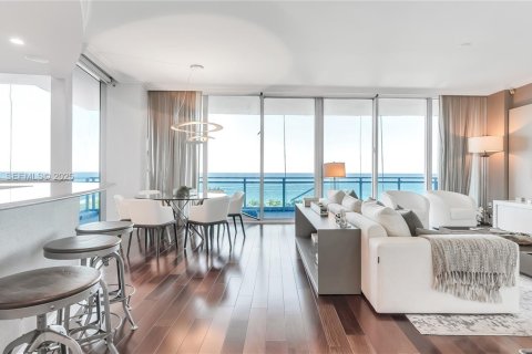 Copropriété à vendre à Bal Harbour, Floride: 2 chambres, 177.72 m2 № 1987526 - photo 7