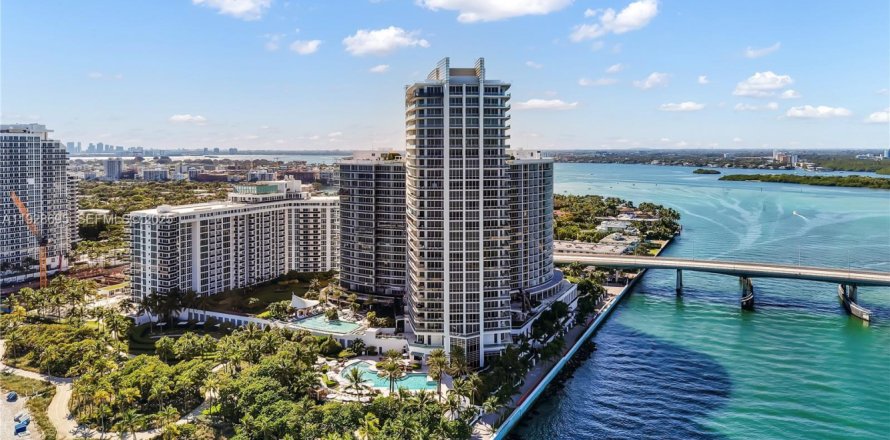 Condo à Bal Harbour, Floride, 2 chambres № 1987526