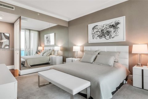 Copropriété à vendre à Bal Harbour, Floride: 2 chambres, 177.72 m2 № 1987526 - photo 14