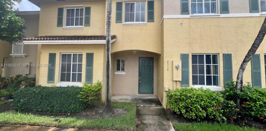 Adosado en North Lauderdale, Florida 3 dormitorios, 149.94 m2 № 2055805