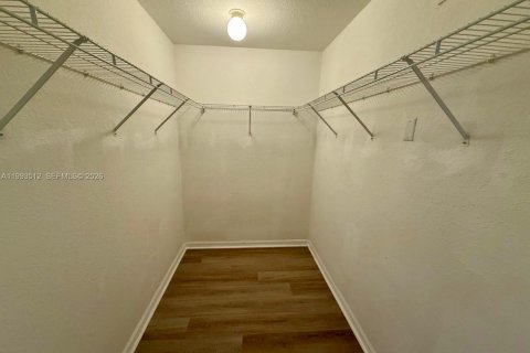 Adosado en venta en North Lauderdale, Florida, 3 dormitorios, 149.94 m2 № 2055805 - foto 7