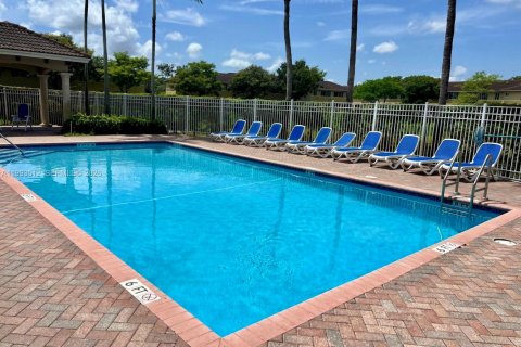 Adosado en venta en North Lauderdale, Florida, 3 dormitorios, 149.94 m2 № 2055805 - foto 15