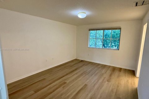 Adosado en venta en North Lauderdale, Florida, 3 dormitorios, 149.94 m2 № 2055805 - foto 13