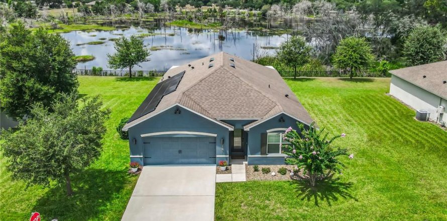 House in DeLand, Florida 4 bedrooms, 169.83 sq.m. № 1870196