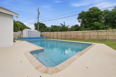 Villa ou maison à louer à Margate, Floride: 4 chambres, 135.92 m2 № 2382691 - photo 30