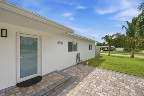 Villa ou maison à louer à Margate, Floride: 4 chambres, 135.92 m2 № 2382691 - photo 13