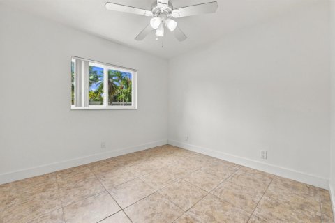 Villa ou maison à louer à Margate, Floride: 4 chambres, 135.92 m2 № 2382691 - photo 22