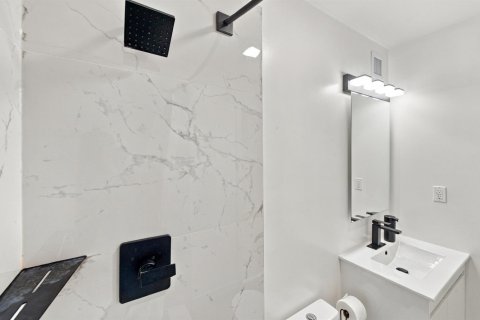 Villa ou maison à louer à Margate, Floride: 4 chambres, 135.92 m2 № 2382691 - photo 7
