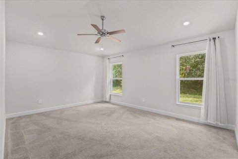 House in St. Lucie, Florida 3 bedrooms, 165.64 sq.m. № 2393620 - photo 17