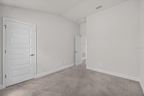 House in St. Lucie, Florida 3 bedrooms, 165.64 sq.m. № 2393620 - photo 24