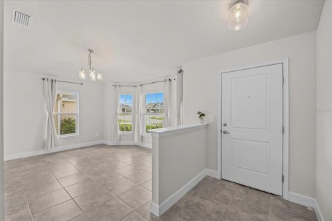 House in St. Lucie, Florida 3 bedrooms, 165.64 sq.m. № 2393620 - photo 4