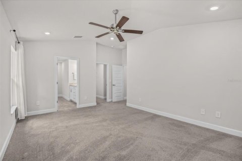 House in St. Lucie, Florida 3 bedrooms, 165.64 sq.m. № 2393620 - photo 18